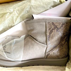 UGG Women's Classic Mini Metallic Snake Silver Grey Boots